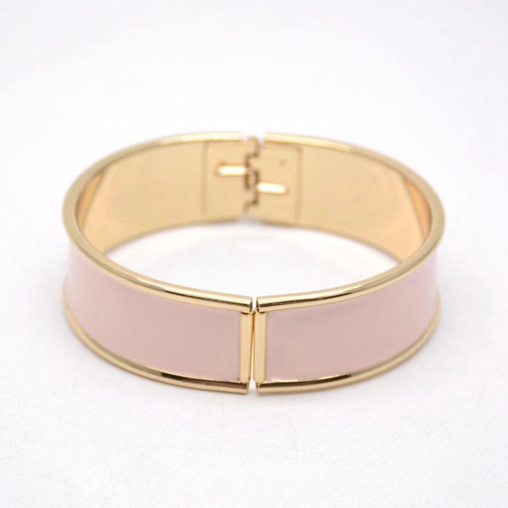 Design vintage pink gold statement bracelet